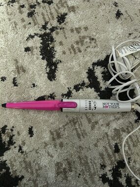 Not Your Mother's Pink 1" Curling Wand - Professional Hair Styling Tool
